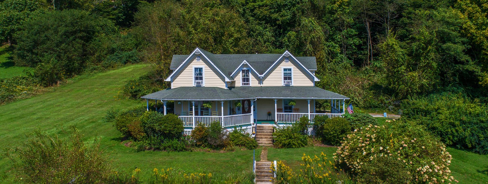 Home The Perry House Bed & Breakfast